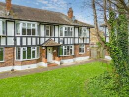 17, Tudor Court, London E17 8ET