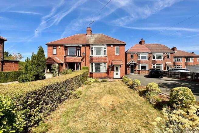 3 bed Semi-Detached for sale Image 2