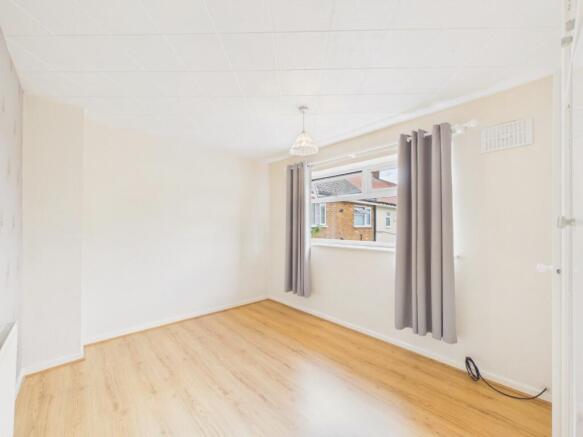 3 bed Terraced for sale Image 8
