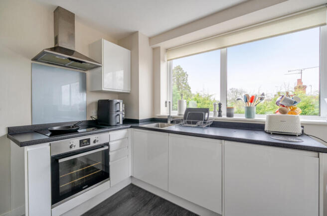 1405367-8-6980783...