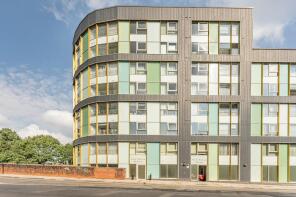 2, 210 New Willow House, Plaistow Road, Plaistow, London E13 0AL