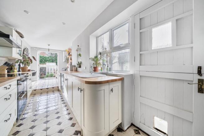 1407728-21-698613df52017