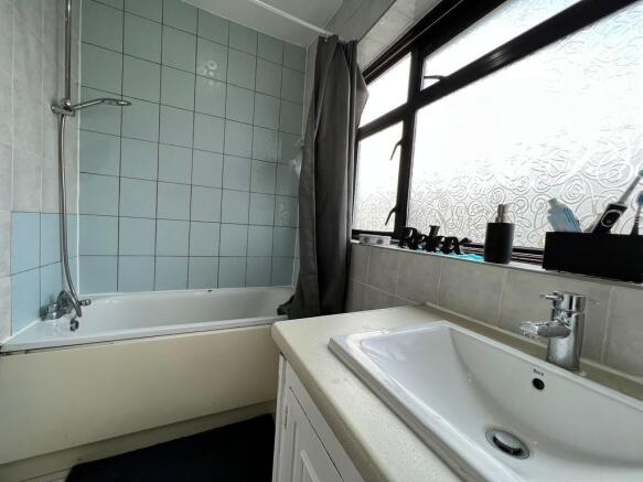 Bath with Shower
