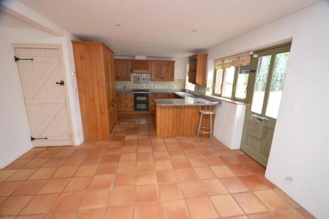 Kitchen/Dining Area