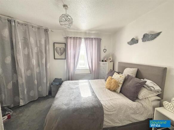 1 bed Ground Flat for sale Image 7