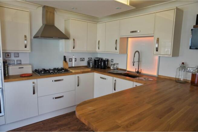 Kitchen / Diner