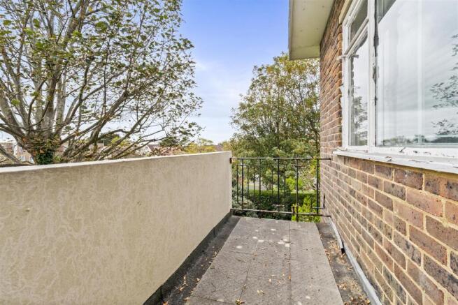 11 Wallace Court_003.JPG