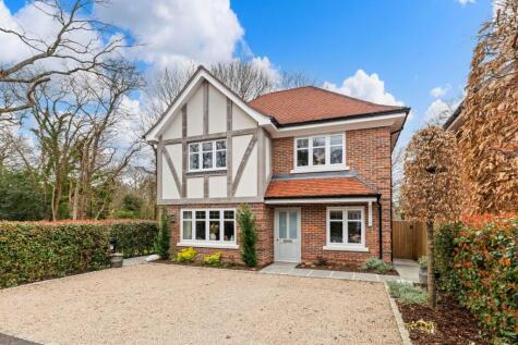 Bigshotte Court, Crowthorne, RG45