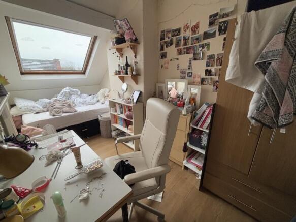 6 bed Terraced to rent Image 8