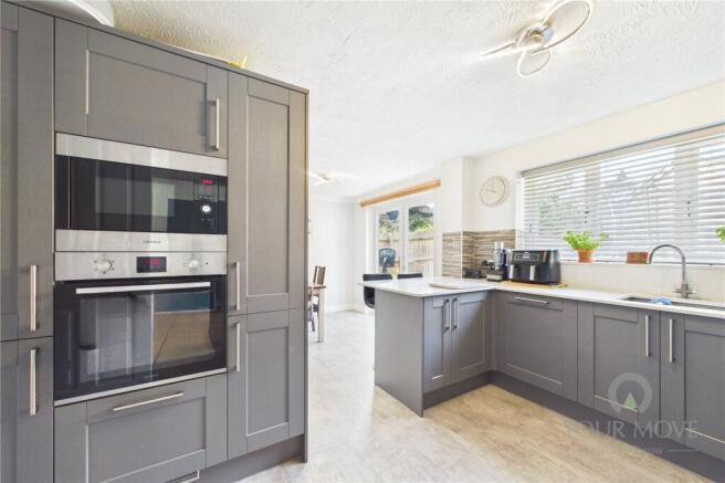 Brunel Drive, Upton, Northampton, Northamptonshire, NN5 photo 4