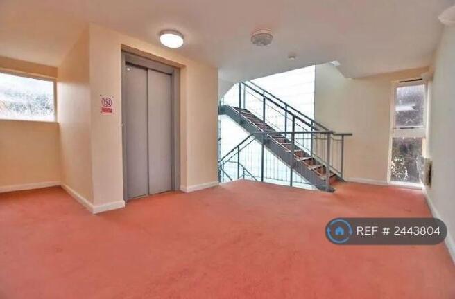 Lift & Stairway