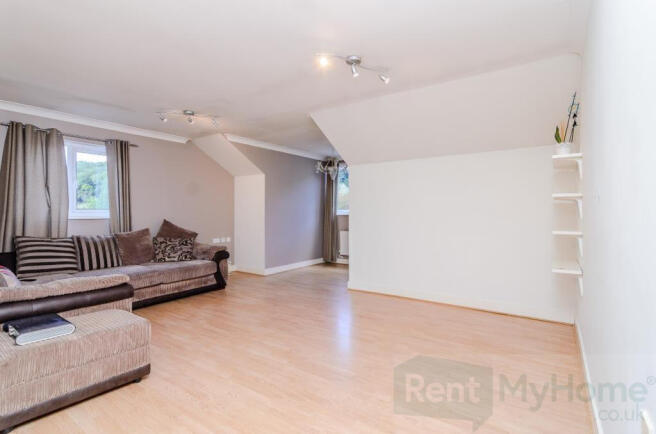 8306527-interior01-800.jpg