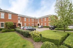 7, Hyde Court, Beningfield Drive, St. Albans AL2 1GB