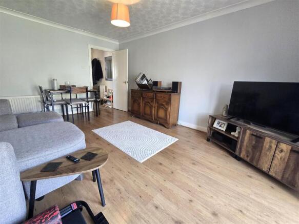 Sitting ROom.jpg