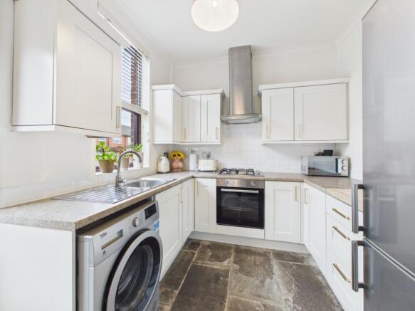 2 bed Semi-Detached for sale Image 7