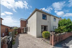4, Gladstone Cottages, Hope Road, Ryde PO33 1AQ