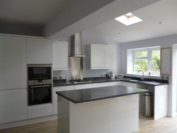 Luxury extended breakfast kitchen/dining room (rea