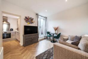 Flat 1, 2, Guildford Street, Chertsey KT16 9BQ