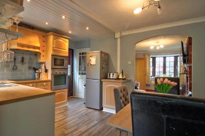 Kitchen/Dining Room