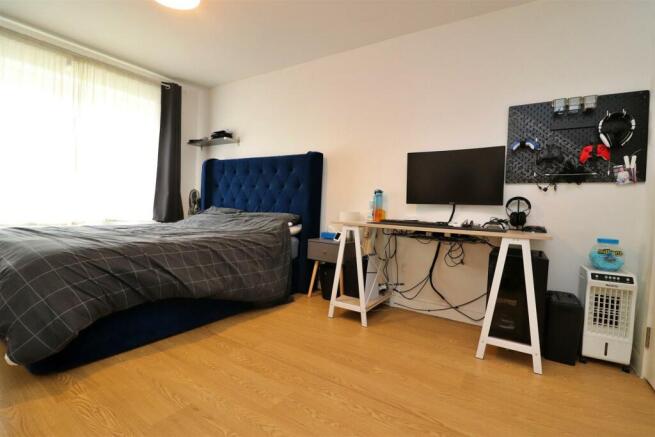 Bedroom.JPG