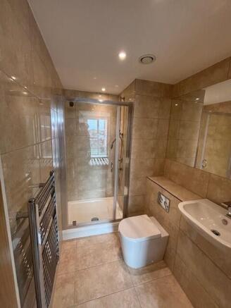 En-suite Bathroom