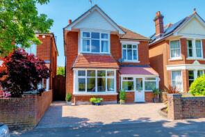54, Shirley Avenue, Southampton SO15 5NJ
