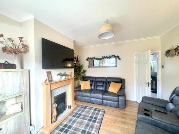 2 bed Semi-Detached for sale Image 7