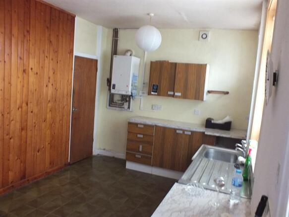 Kitchen/Dining