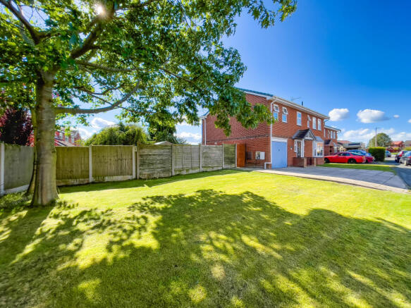 20220916_1 Firbank, Elton, Chester_033_