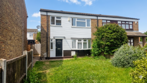 134, Heaton Avenue, Romford RM3 7HD