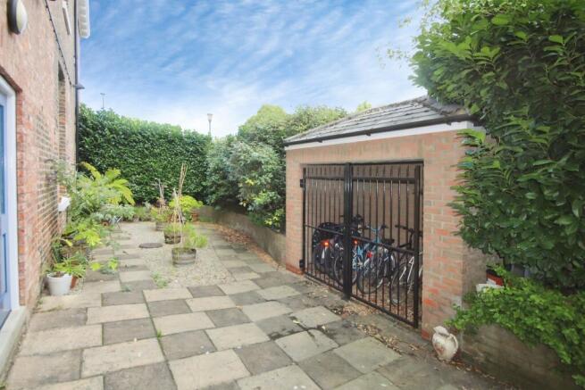 1 bed Flat to rent Image 7