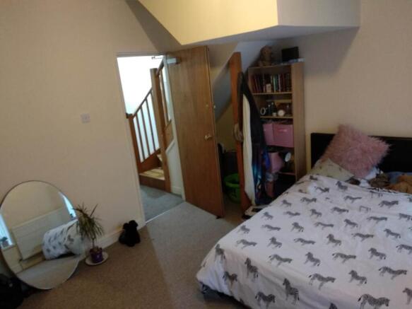 First Floor Front Be