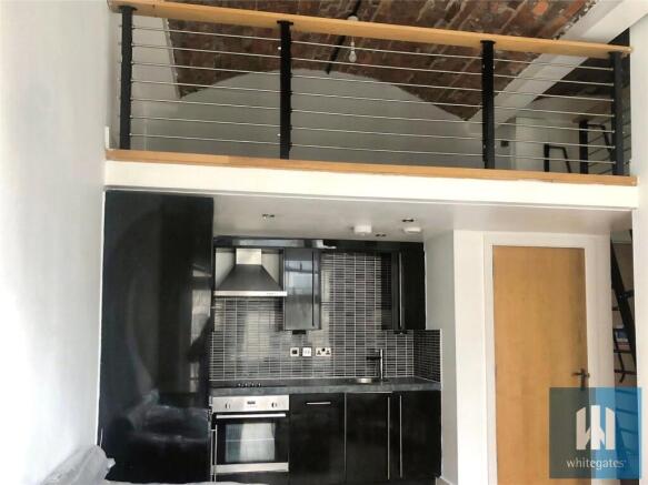 2 bed Apartment to rent Image 8