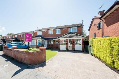 Turnberry, Skelmersdale, WN8