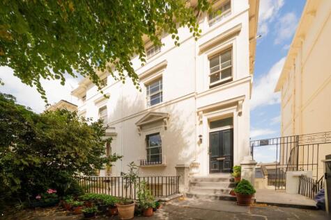 Blomfield Road, Little Venice