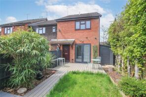 2, Barley Croft, London Road, Knebworth SG3 6HY