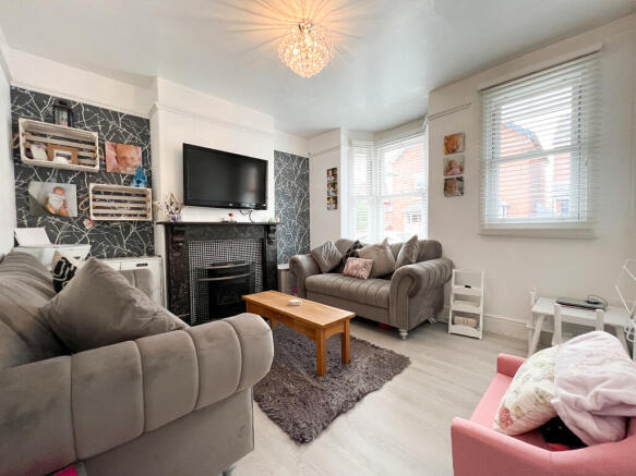 12 Chandos Street - living room