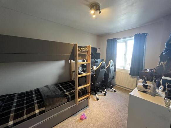 3 bed Detached for sale Image 11