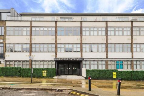 Imperial Drive, Rayners Lane, Harrow