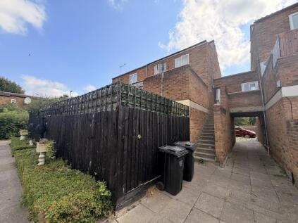 Brundish, Pitsea, Basildon, Essex, SS13