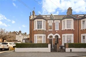 12, Hydethorpe Road, London SW12 0HY