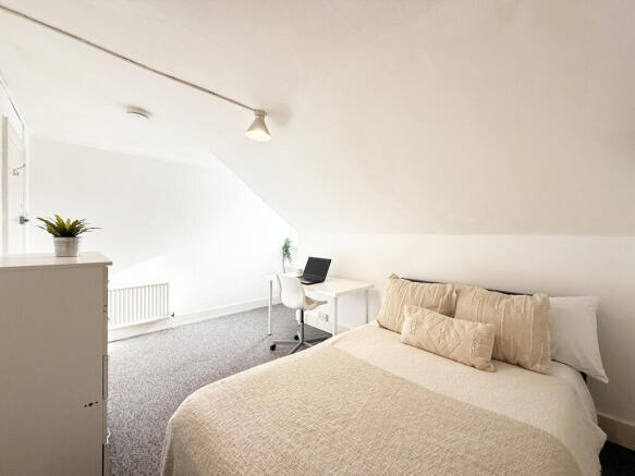 bedroom5-1