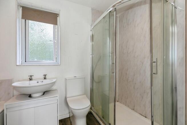 3 bed Semi-Detached for sale Image 9