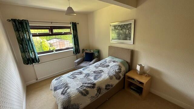 4 bed Detached for sale Image 7