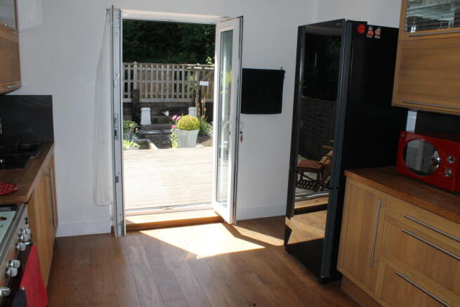 Photo 9