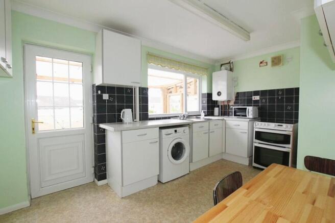 Minster Road, Haverhill, Suffolk, CB9 photo 4