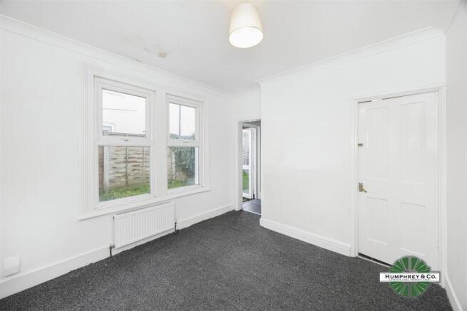 49A    Chelmsford Avenue -008.jpg