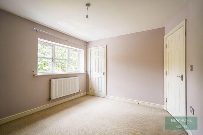 3 bed Terraced for sale Image 11