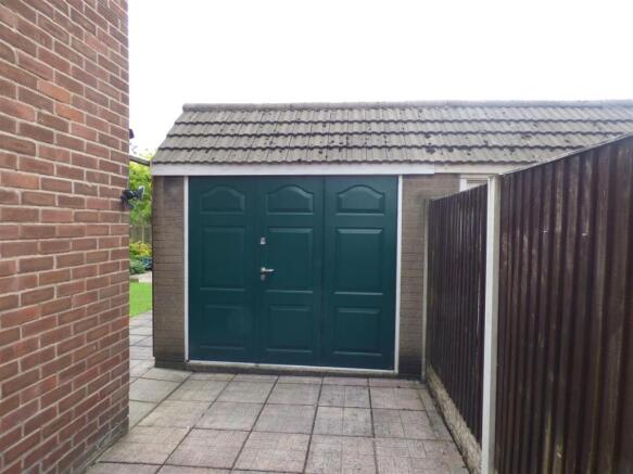 Detached Garage