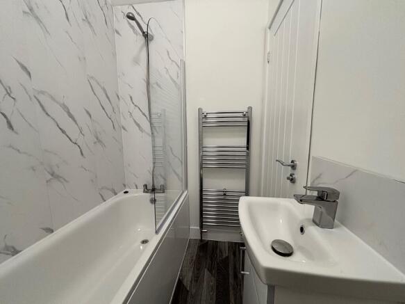Upstairs bathroom